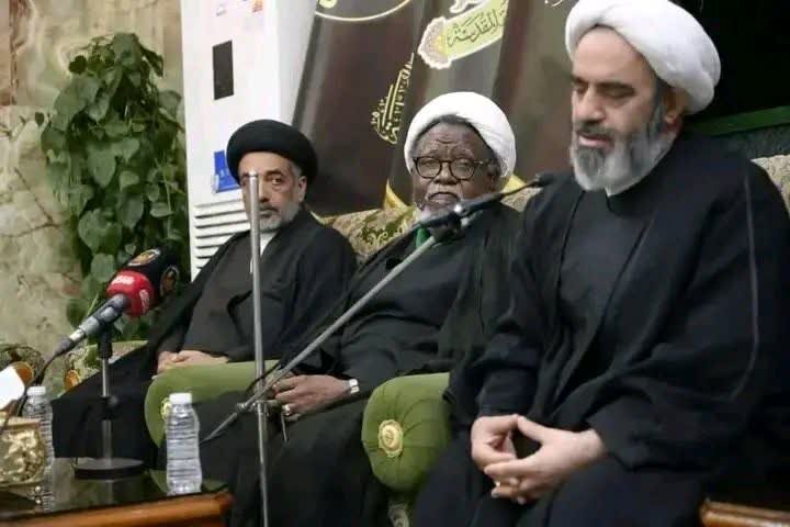 حضور شیخ زکزاکی در راه پیمایی اربعین حسینی در کربلا + تصاویر