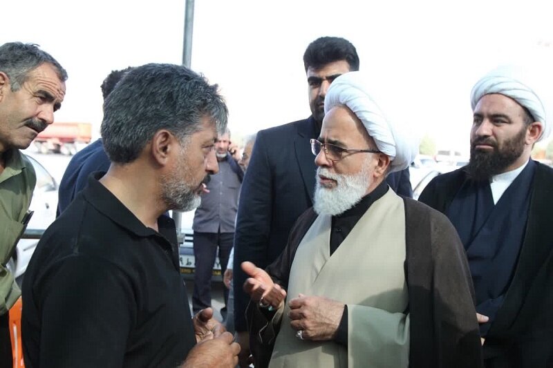 بازدید ۱۶ ساعته امام جمعه کرمانشاه از مواکب شرق استان+ عکس