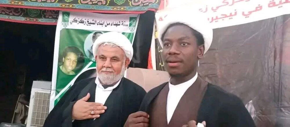 شیعیان نجیریه در مسیر راه پیمایی اربعین موکب زدند + تصاویر