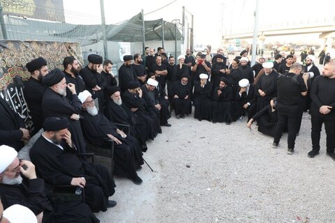 Photos/ La présence du Grand Ayatollah Bashir Najafi à la procession d'Arbaeen