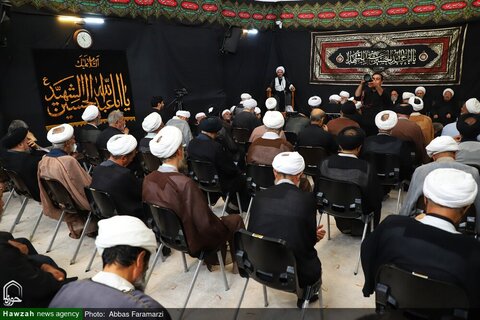 photos/Cérémonie de deuil le jour de l'Arbaeen d'Hosseini dans les maisons des érudits