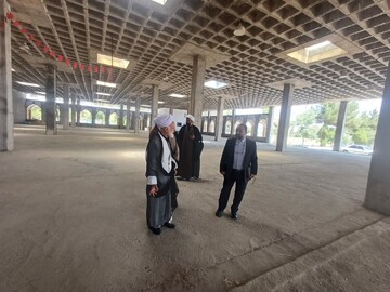 تصاویر/ بازدید نماینده ولی فقیه در استان مرکزی از بخش های مختلف مصلی شهر اراک