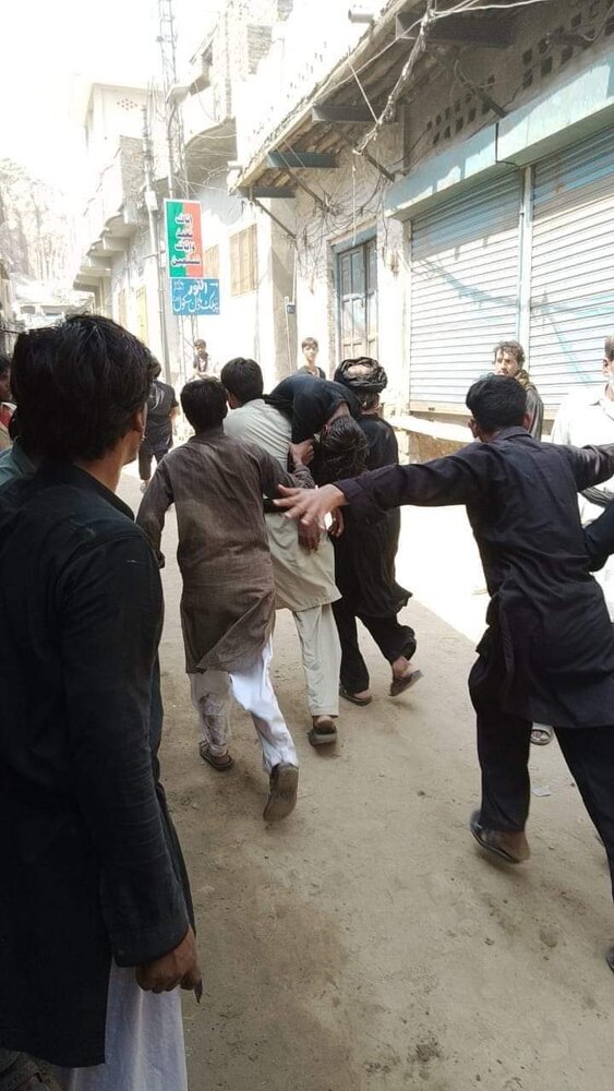 کالا باغ میانوالی میں جلوس عزاء پر متعصب افراد کا حملہ / دو نوجوان شہید، 80 زخمی