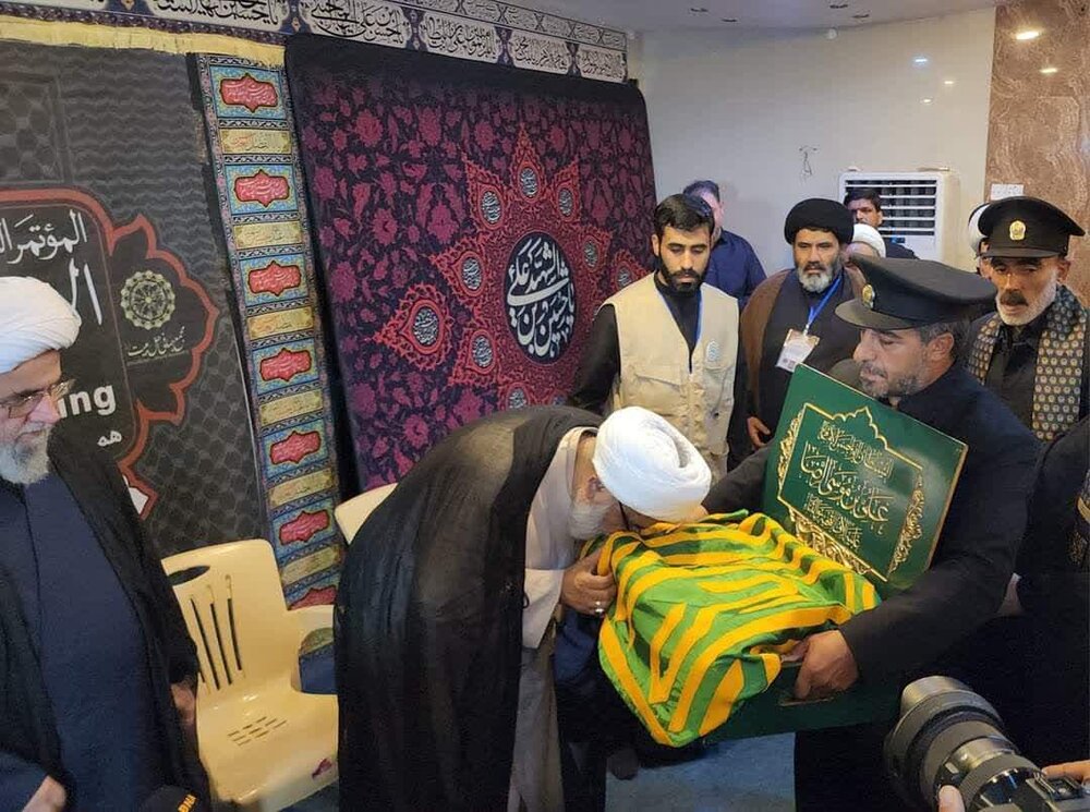 علامہ راجہ ناصر عباس کی کربلائے معلی میں منعقدہ انٹرنیشنل کانفرنس میں شرکت / منتظمین کو خراجِ تحسین