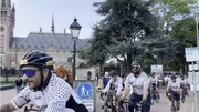 100 cyclistes de 28 pays traversent l'Europe pour soutenir les enfants de Gaza