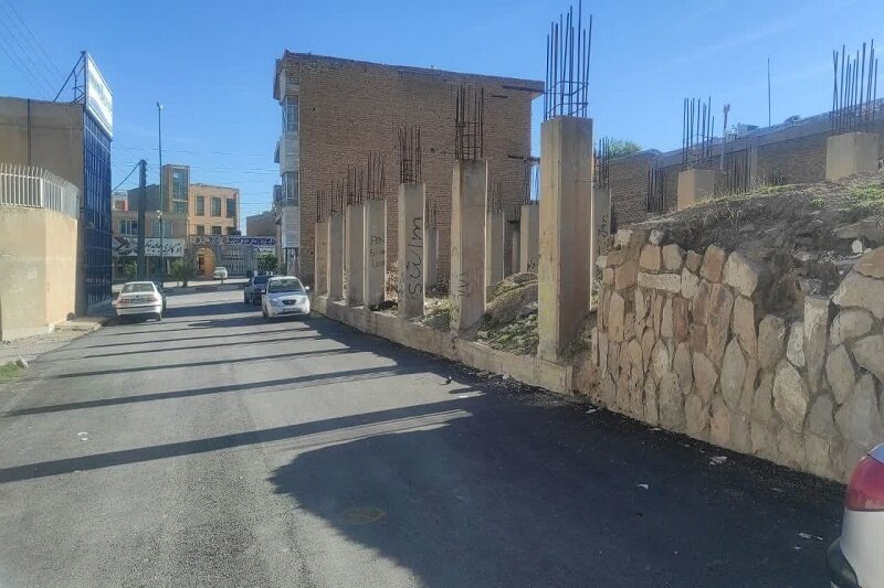 احیاء زمین موقوفه مدرسه علمیه امام صادق(ع) قصرشیرین