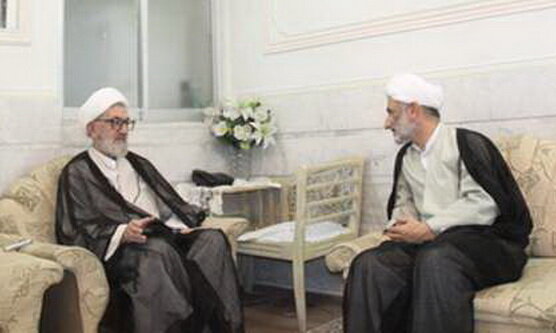 بازنشر | گفتوگویی خواندنی با واعظ شهیر حرم / منبری که دو دختر بیحجاب را باحجاب کرد