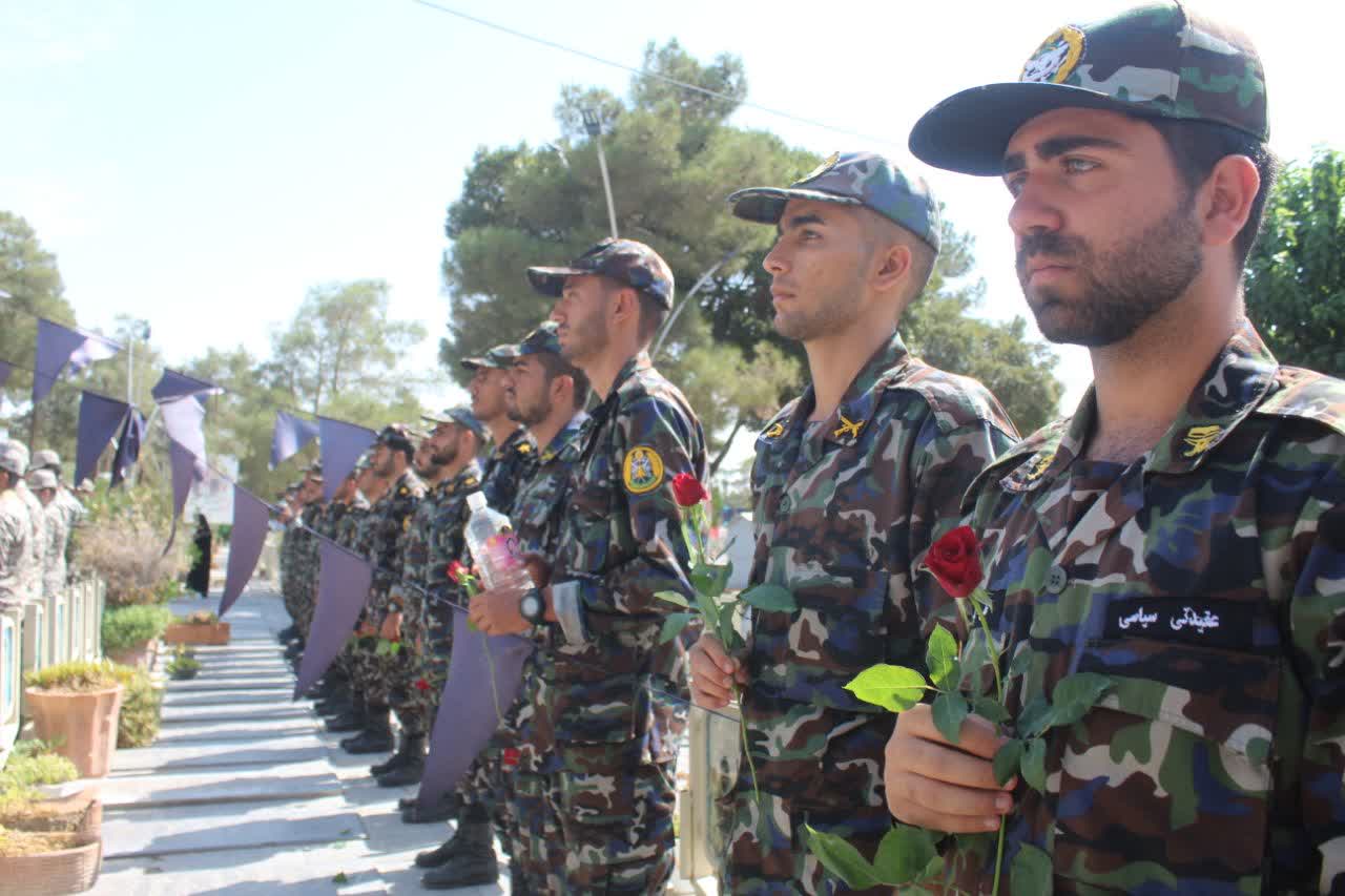 عزت و اقتدار امروز ایران حاصل از خودگذشتگی شهداست