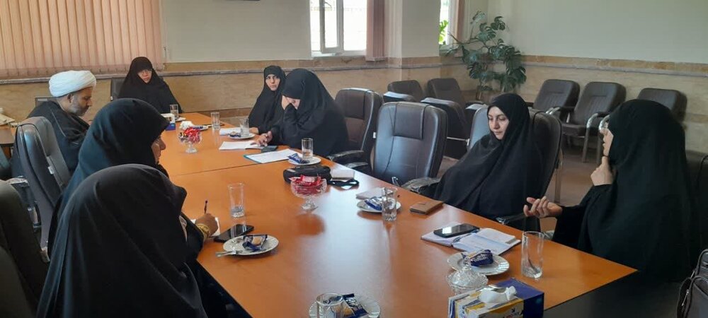 از طلاب جهادی حوزه علمیه خواهران همدان تجلیل میشود