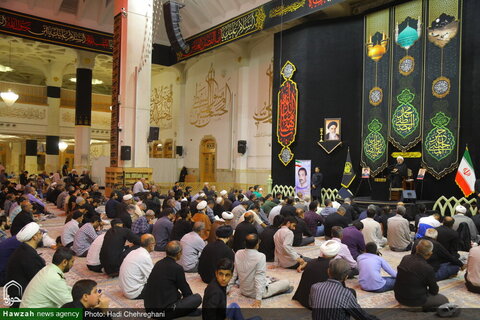 Photos/ la cérémonie de commémoration des martyrs de Rajai et Bahonar au sanctuaire de Hazrat Masoumeh (PSL)