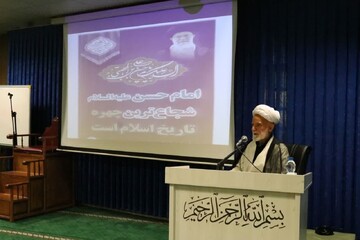 مدیران وظیفه‌شناس زمام امور کشور را در دست بگیرند