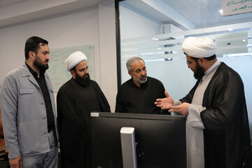 بازدید نائب رئیس کمیسیون فرهنگی مجلس از ستاد مرکزی قرارگاه هم‌محله امام رضا(ع)