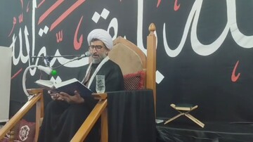 فیلم| قرائت زیارت پیامبر(ص) از بعید در کنگان