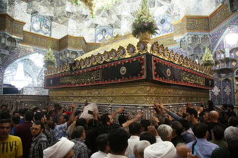 Photos/Cérémonie de deuil du martyre de l'Imam Reza (AS) au sanctuaire de Hazrat Masoumeh(PSL)