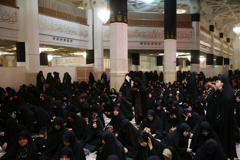 Photos/Cérémonie de deuil du martyre de l'Imam Reza (AS) au sanctuaire de Hazrat Masoumeh(PSL)