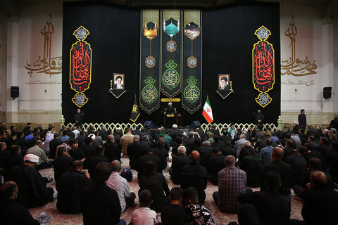 Photos/Cérémonie de deuil du martyre de l'Imam Reza (AS) au sanctuaire de Hazrat Masoumeh(PSL)