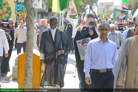 Photos /Marche des habitants de Qom en soutien au peuple opprimé de Gaza