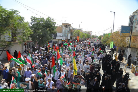 Photos /Marche des habitants de Qom en soutien au peuple opprimé de Gaza