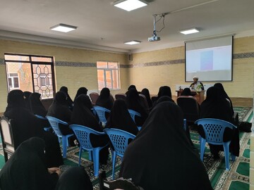 تصاویر/ برگزاری جلسات اساتید مدرسه علمیه ریحانة النبی (س)اراک