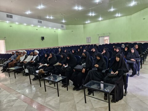 تصاویر/ دوره توانمندسازی مبلغین و طرح امین در شهرستان اهر