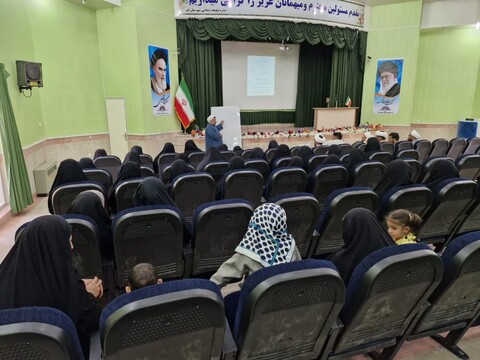 تصاویر/ دوره توانمندسازی مبلغین و طرح امین در شهرستان اهر