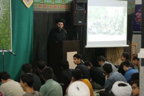 تصاویر / برگزاری دوره میثاق طلبگی در همدان-2