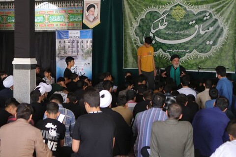 تصاویر / برگزاری دوره میثاق طلبگی در همدان-2