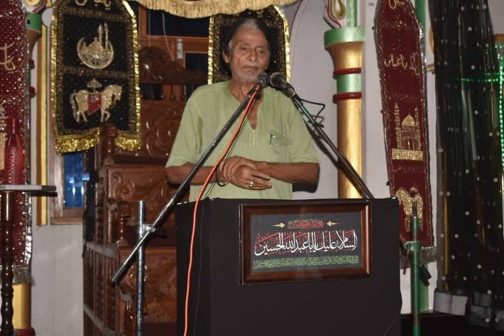 حوزہ علمیہ آیۃ اللہ خامنہ ای کا بیسواں بزم مسالمہ / نوک نیزہ پہ شہ دیں نے تلاوت کی ہے