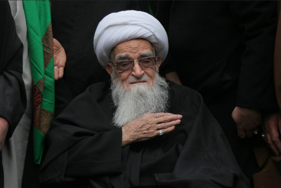 بالفيديو/ بمناسبة ذكرى هدم البقيع.. وصية المرجع الراحل الصافي الكلبايكاني بإعادة الإعمار (مترجم) بالفيديو/ بمناسبة ذكرى هدم البقيع.. وصية المرجع الراحل الصافي الكلبايكاني بإعادة الإعمار (مترجم)