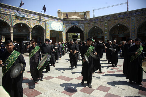 عزاداری مردم قم در سوگ امام حسن عسکری(ع)