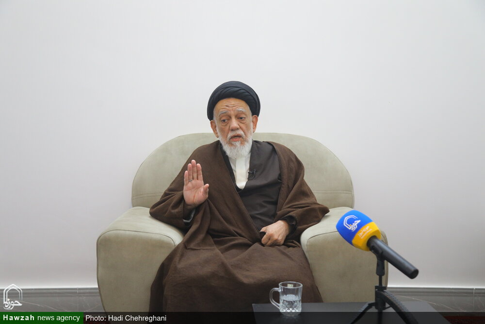 از نجف تا قم؛ خاطرات زندگی طلبگی و مهاجرت آیتالله حسینی حائری