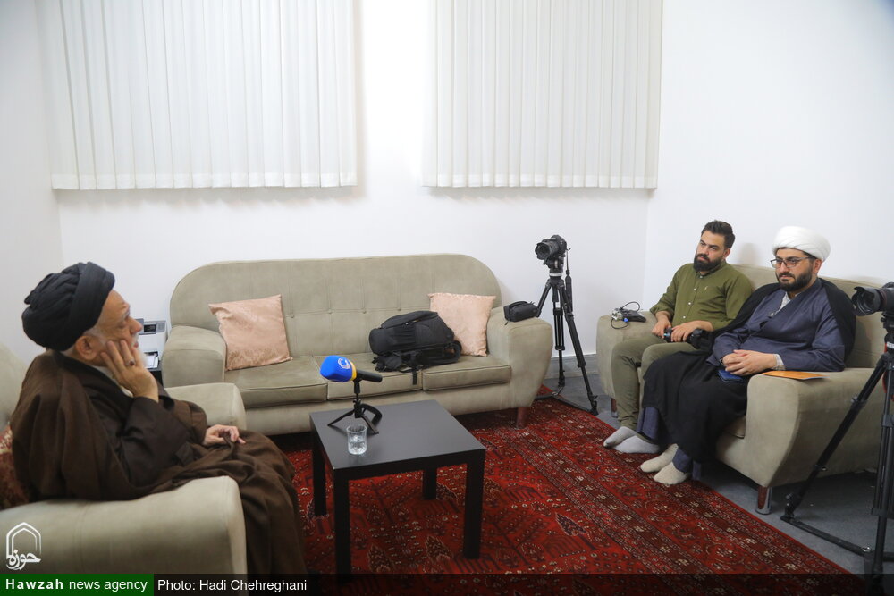 از نجف تا قم؛ خاطرات زندگی طلبگی و مهاجرت آیتالله حسینی حائری