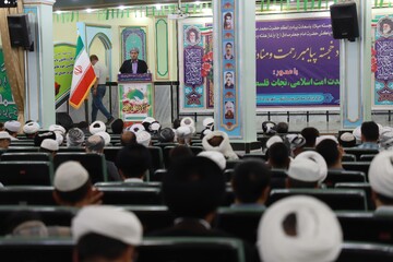 تصاویر/ همایش علمای شیعه و اهل سنت در سنندج