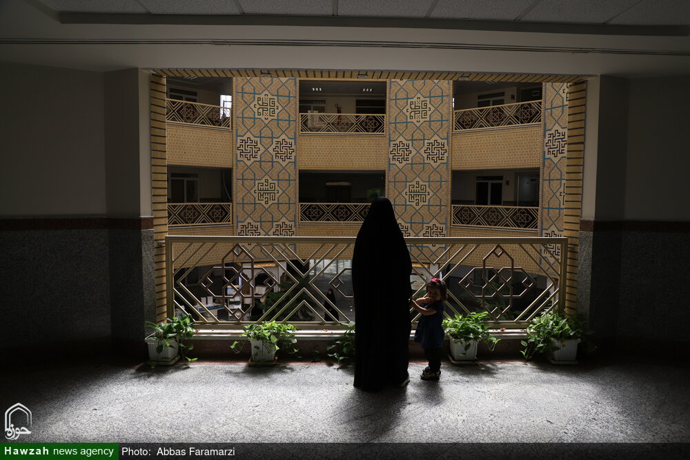 شور و نشاط سال تحصیلی جدید در حوزههای علمیه خواهران/ هیجانی که از انتخاب یک راه متفاوت میآید