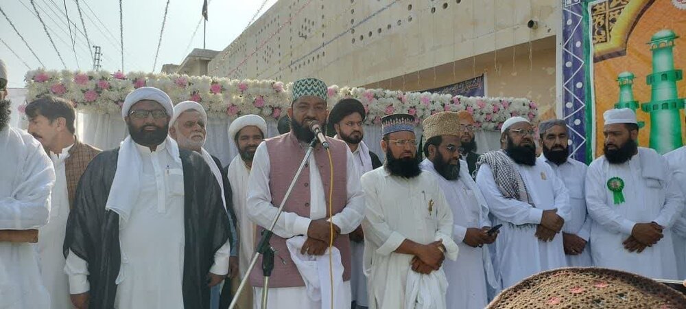 جنڈ شہر میں جشن عید میلاد النبی (ص) کے مرکزی جلوس میں شیعہ سنی اتحاد کا عملی مظاہرہ