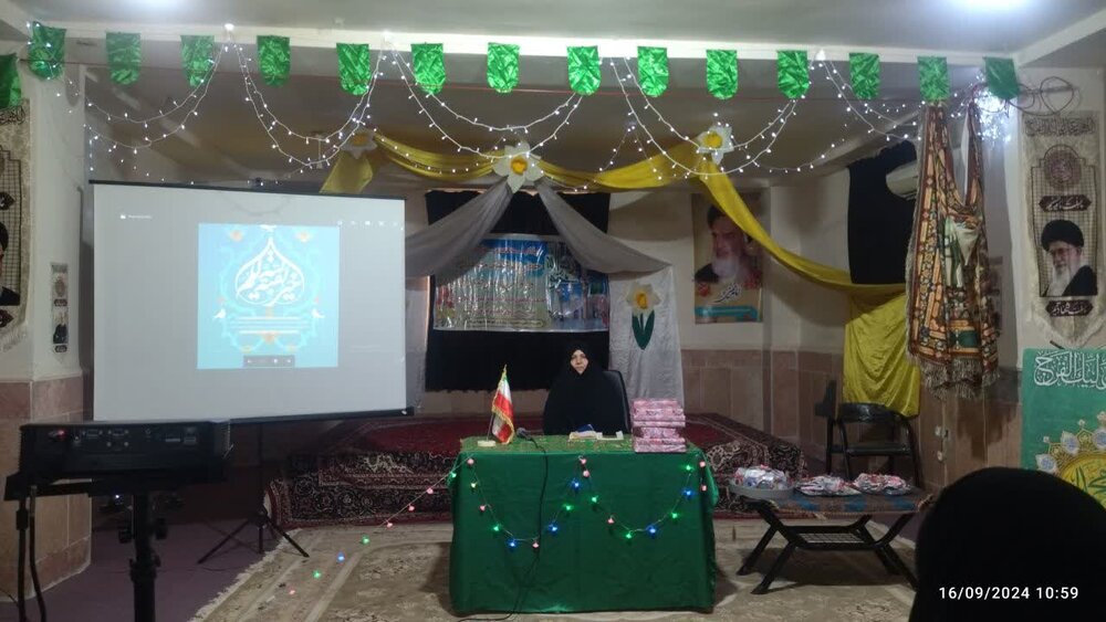 تربیت افراد متخصص و دینشناس رسالت حوزههای علمیه خواهران است