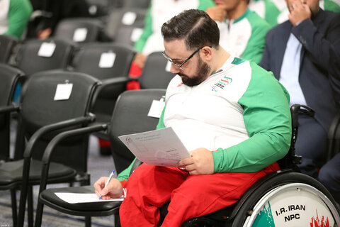 Photos/ La réunion des délégations iraniennes aux Jeux Olympiques et Paralympiques de 2024 à Paris avec le Guide suprême de la Révolution