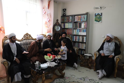 تصاویر تکریم و سرکشی مدیر حوزه علمیه کردستان از اساتید حوزه علمیه امام باقر علیه السلام کامیاران