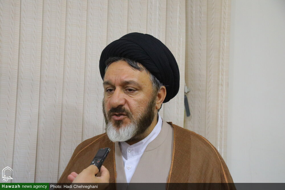 طرح وصیت نامه خوانی شهدا در مدارس علمیه اجرا شود