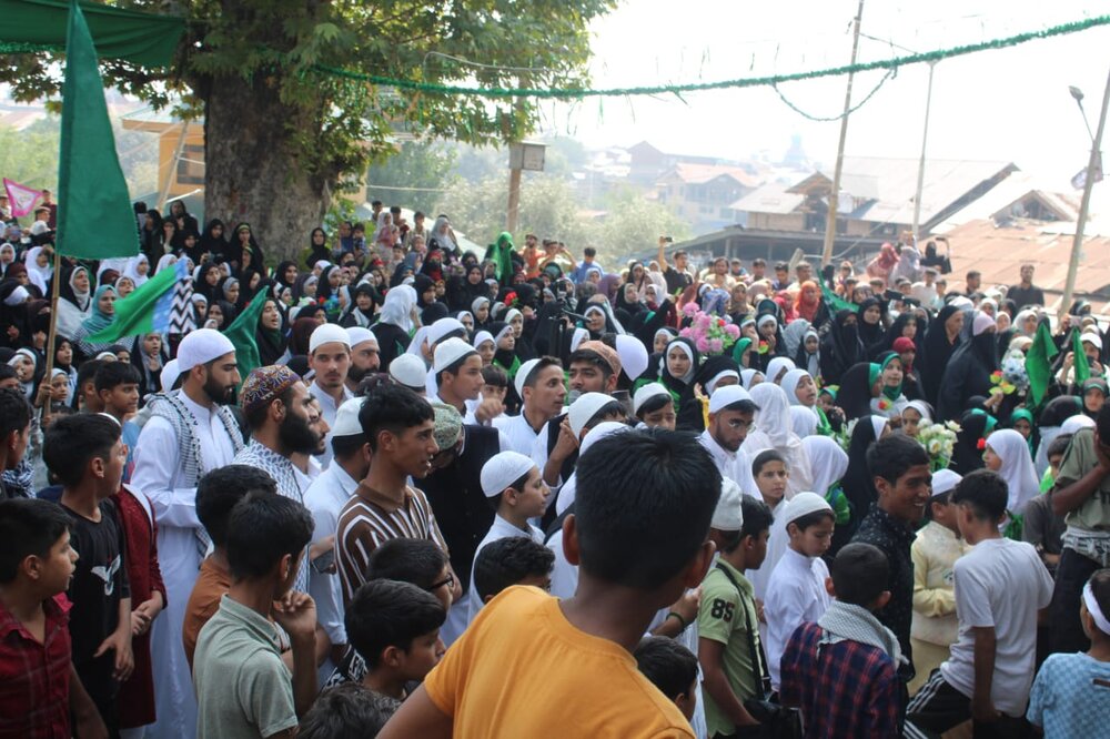 حضرت نبی رحمت ؐ کی سیرتِ پاک کو اپنانا اصلی جشن ہے، آقا حسن