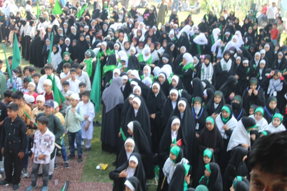 حضرت نبی رحمت ؐ کی سیرتِ پاک کو اپنانا اصلی جشن ہے، آقا حسن