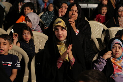 جشن بزرگ خلق محمدی در میدان امام خمینی(ره) اصفهان