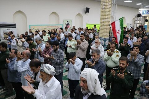 تصاویر/اقامه نماز جمعه در شهرستان دهلران به امامت حجت الاسلام موسوی