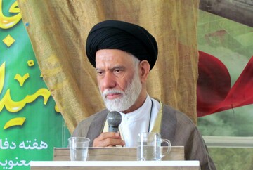 امروز کمک به جبهه مقاومت واجب شرعی است