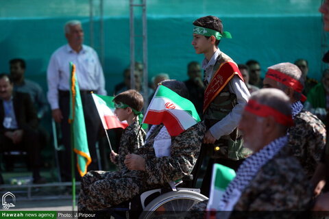 Photos/cérémonie du défilé des forces armées de la province de Qom