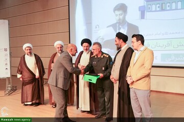 کلیپ | همایش تجلیل از کارگزاران و نقش‌آفرینان فعال مساجد آذربایجان شرقی