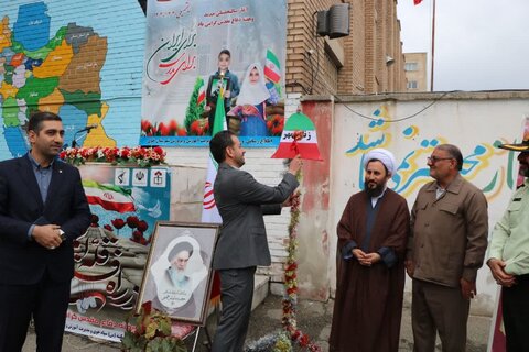 تصاویر/ آیین نواختن زنگ مهر و مقاومت و جشن بازگشایی مدارس شهرستان خوی