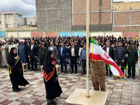 تصاویر/ مراسم  زنگ آغاز سال تحصیلی جدید در شهرستان چایپاره