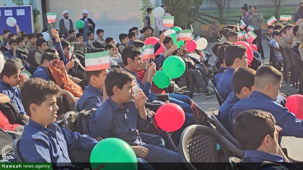 آیین بازگشایی و آغاز سال تحصیلی در دبیرستان انقلاب و فضیلت شهرستان اهواز