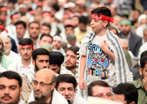 تصاویر/ دیدار پیشکسوتان و فعالان دفاع مقدس و مقاومت با رهبر معظم انقلاب